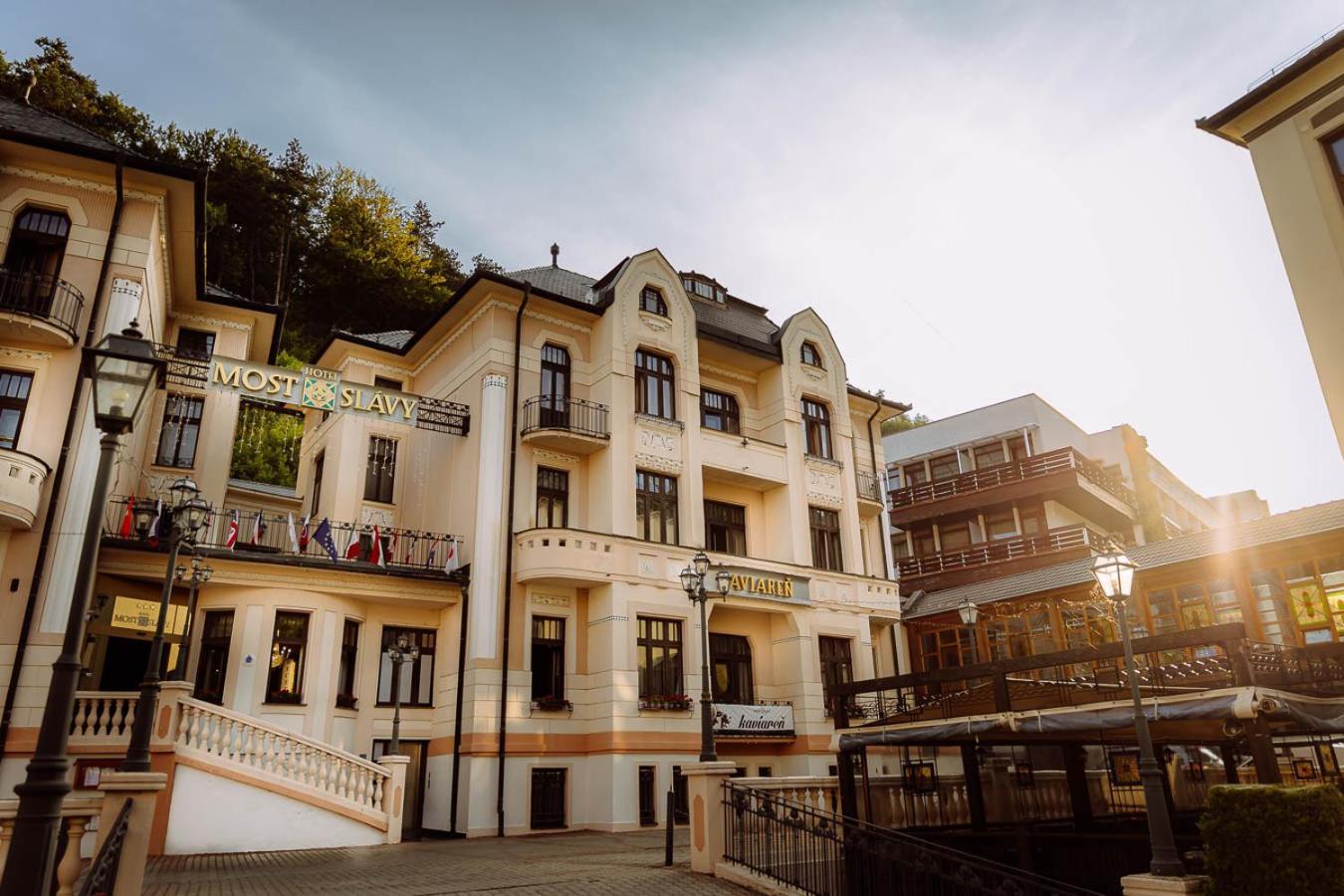Hotel Most Slavy Martinske Hole Exterior photo